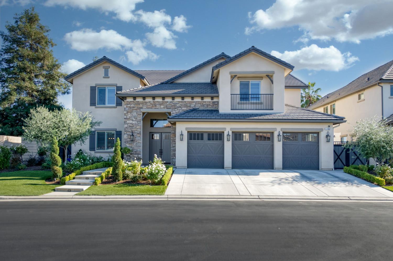 11706 N Links Dr