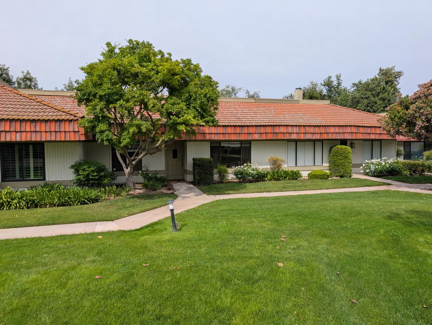 4918 N Sequoia Dr #102